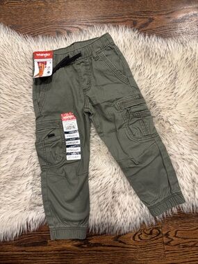 NWT Wrangler Boys Gamer Cargo Twill Pants